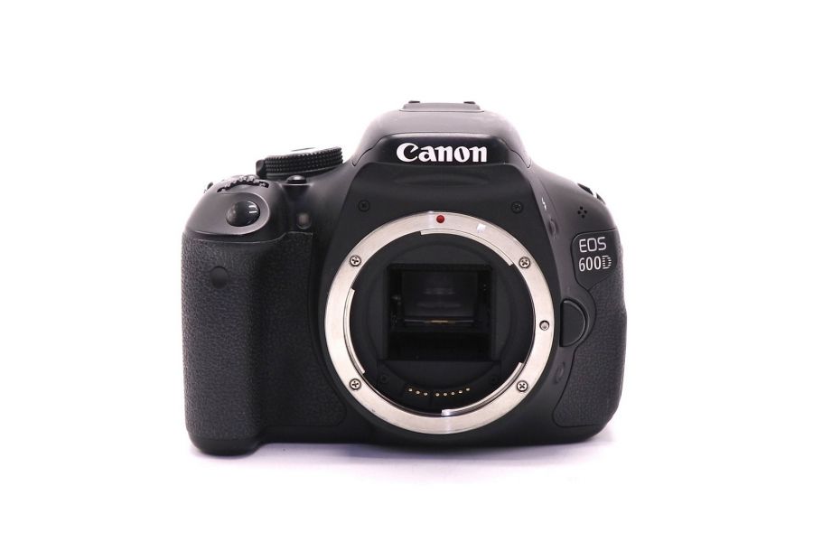 Canon EOS 600D body (пробег 32395 кадров)