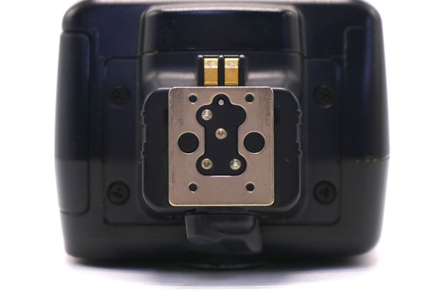 Фотовспышка Nikon Speedlight SB-700 (China, 2015)