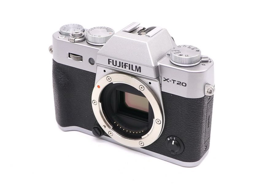 Камера Fujifilm X-T20 body (пробег 145 кадров)