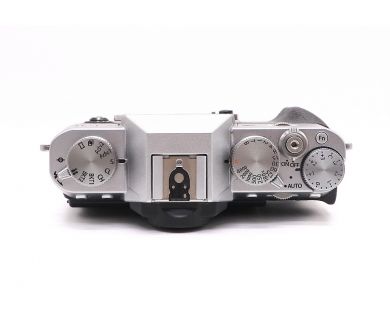 Камера Fujifilm X-T20 body (пробег 145 кадров)
