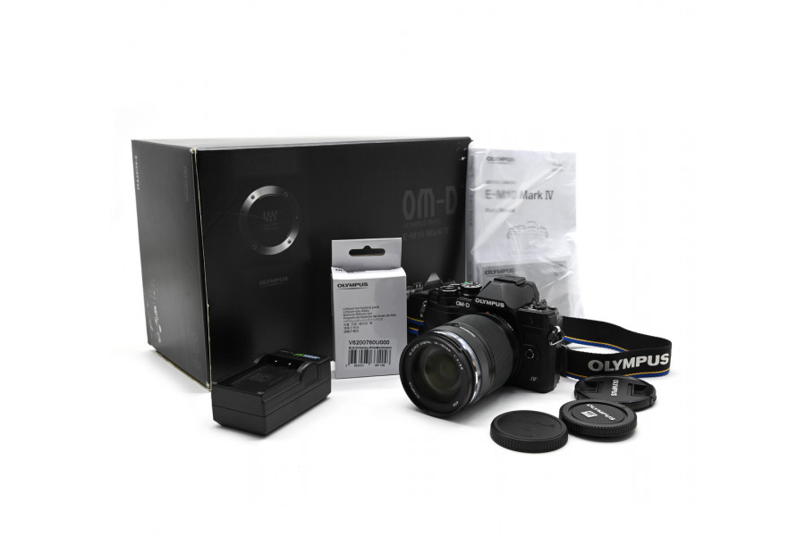 Olympus OM-D E-M10 Mark IV kit в упаковке (пробег 4000 кадров)