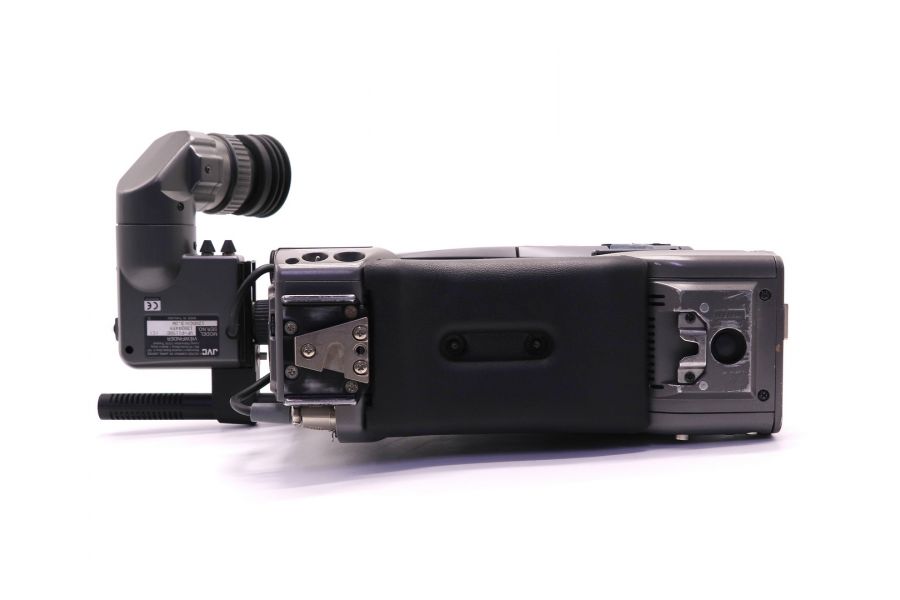 Видеокамера JVC DV GY-DV5000