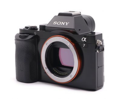Камера Sony A7 ILCE-7 body (пробег 14865 кадров)