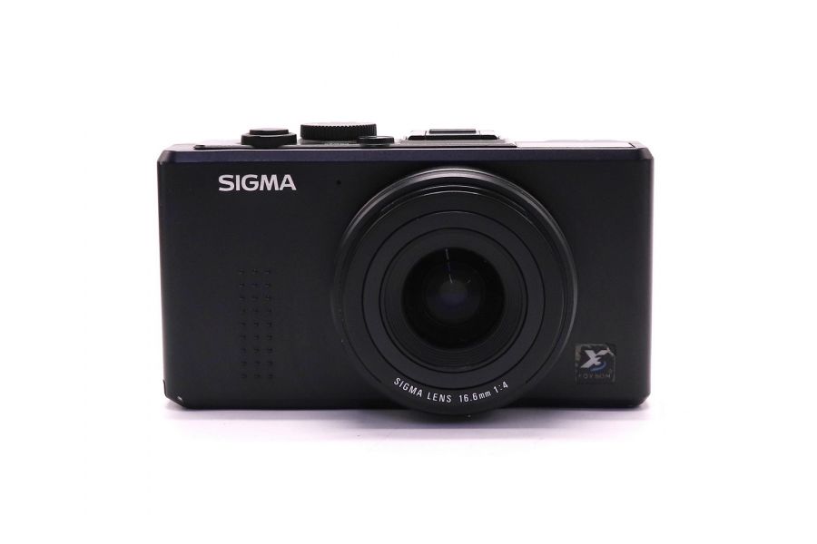 Sigma DP1 в упаковке