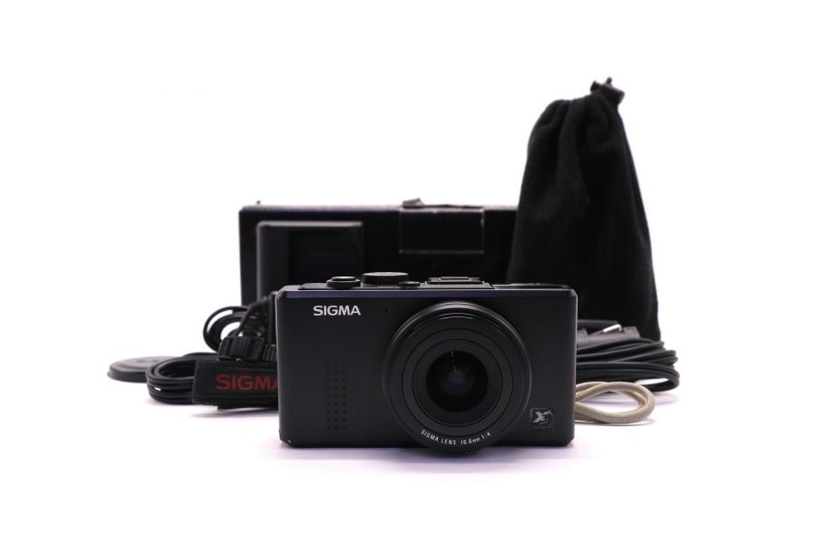 Sigma DP1 в упаковке