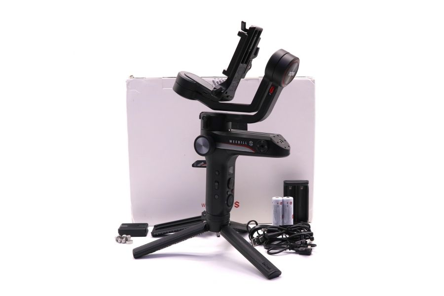 Стабилизатор Zhiyun Weebill S в коробке