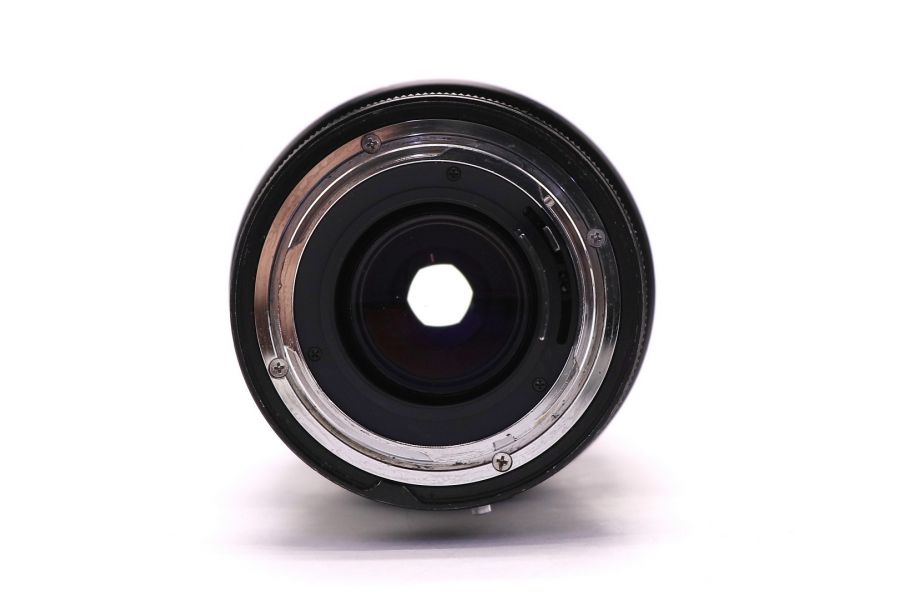 Vivitar 75-205mm f/3.8 MC Macro Focusing Zoom