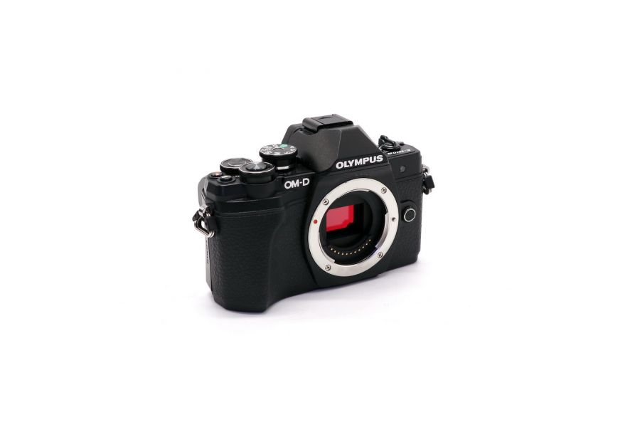 Olympus OM-D E-M10 Mark III body black в упаковке (пробег 2900 кадров)