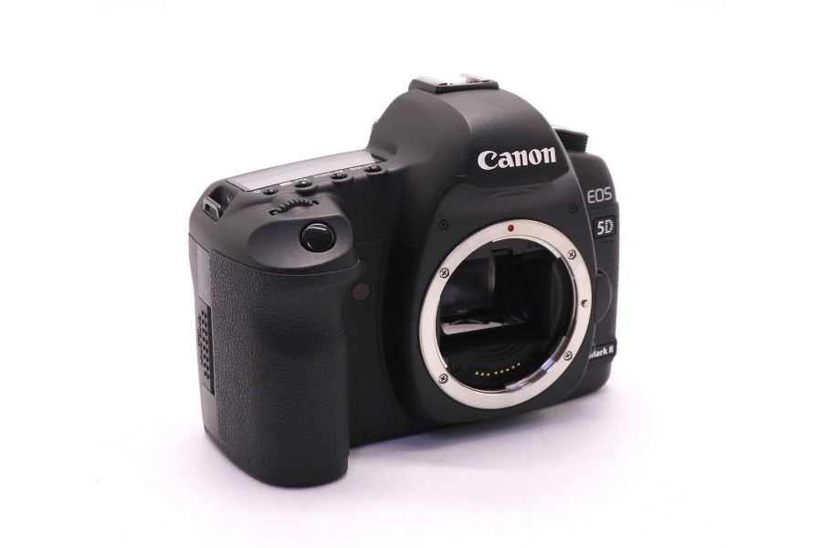Canon EOS 5D Mark II body (пробег 9235 кадров)