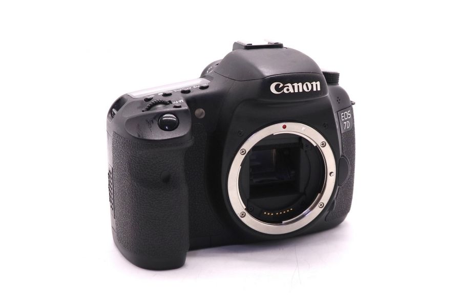 Камера Canon EOS 7D body (пробег 31000 кадров)