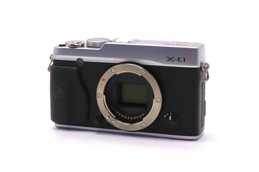 Fujifilm X-E1 body серебристый