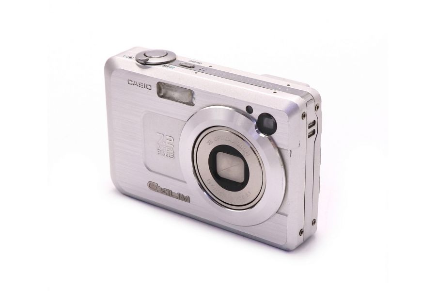 Фотокамера Casio Exilim EX-Z750 в упаковке
