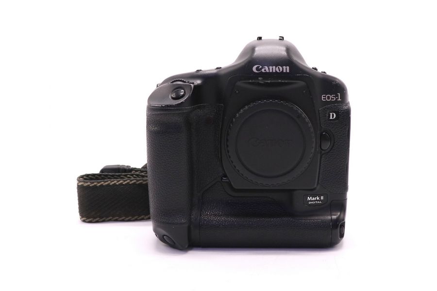 Canon EOS 1D Mark II body (пробег неизвестен)
