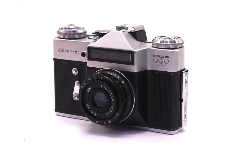 Фотоаппарат Зенит Е kit Москва-1980 в упаковке