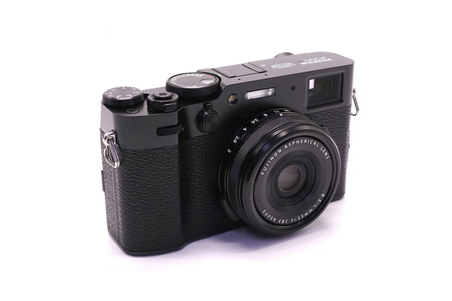 Fujifilm X100 VI в упаковке