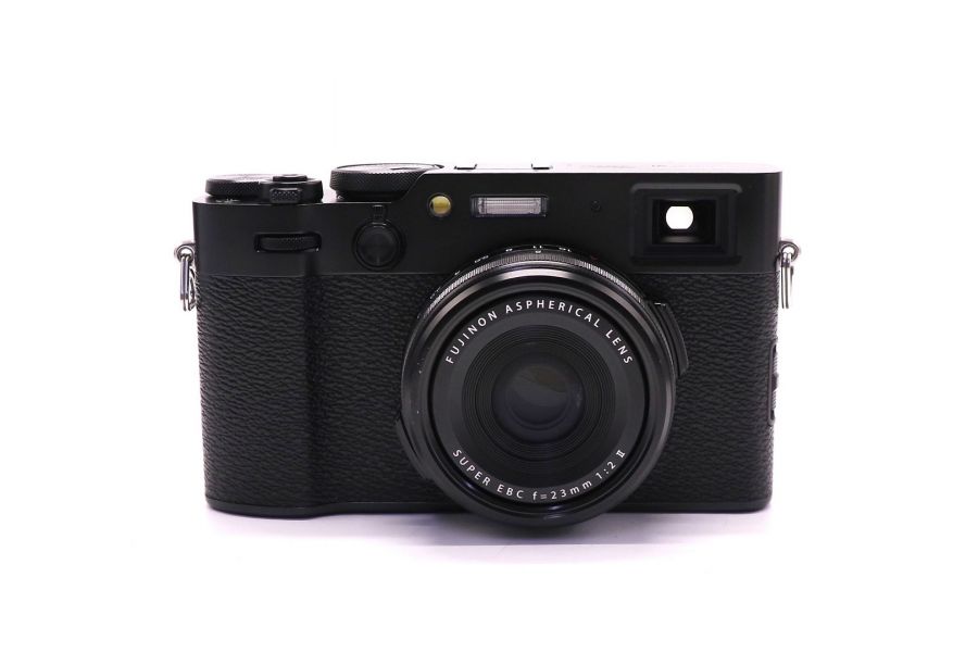 Fujifilm X100 VI в упаковке