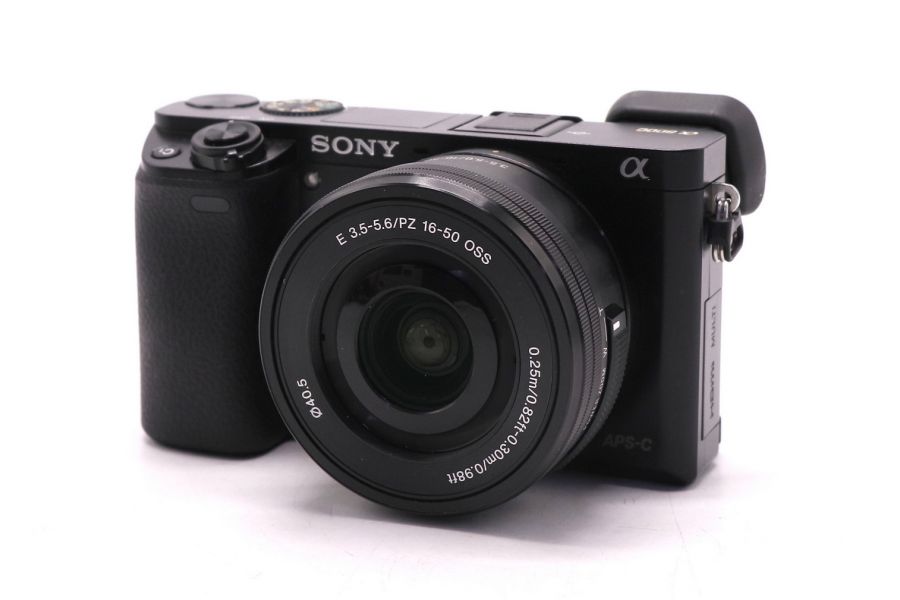 Sony A6000 ILCE-6000 kit в упаковке (пробег 1935 кадров)