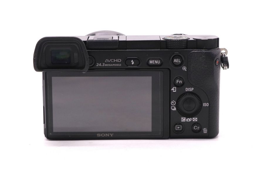 Sony A6000 ILCE-6000 kit в упаковке (пробег 1935 кадров)