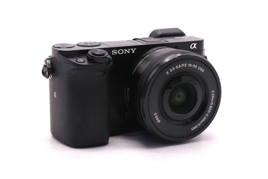 Sony A6000 ILCE-6000 kit в упаковке (пробег 1935 кадров)