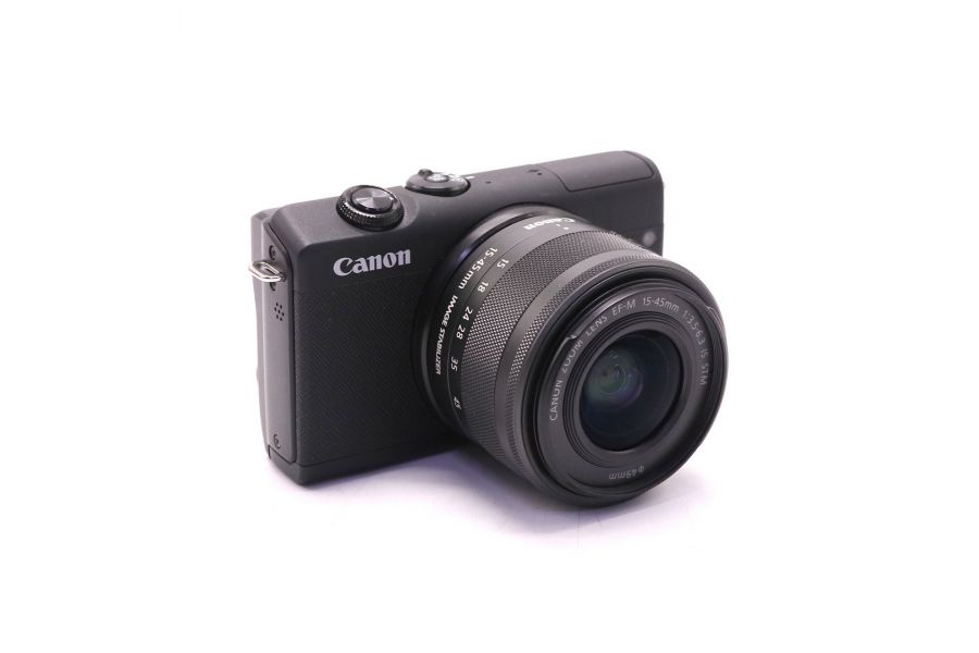 Canon EOS M200 kit в упаковке (пробег 2455 кадров)