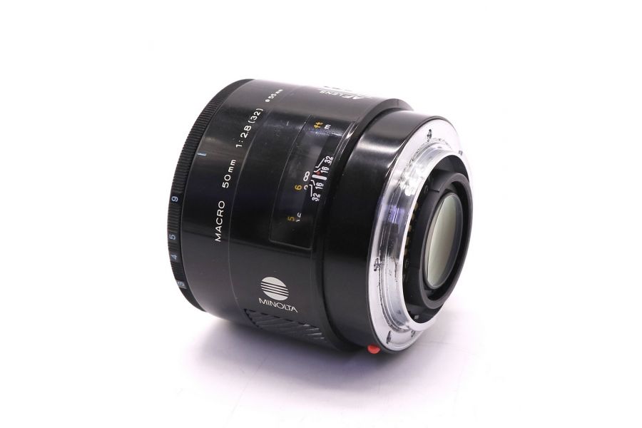 Minolta AF Macro 50mm f/2.8 (Japan, 1990)