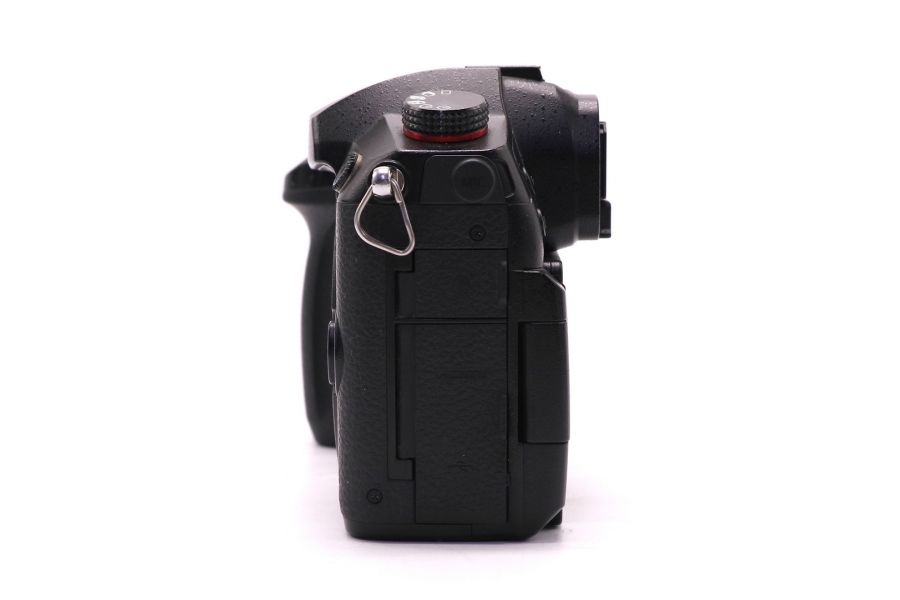 Panasonic Lumix DC-GH5S body в упаковке (пробег 4515 кадров)