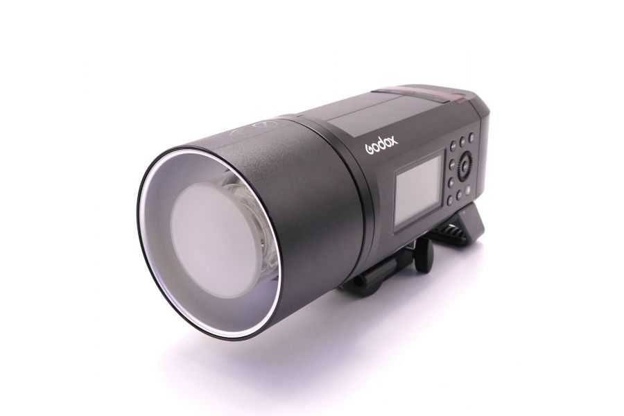 Осветитель Godox Witstro AD600PRO