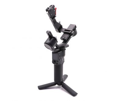 Компактный стабилизатор DJI Ronin RS 3 Mini