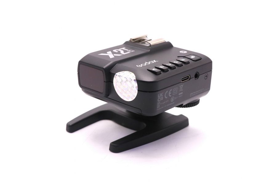 Радиосинхронизатор Godox X2T-C в упаковке