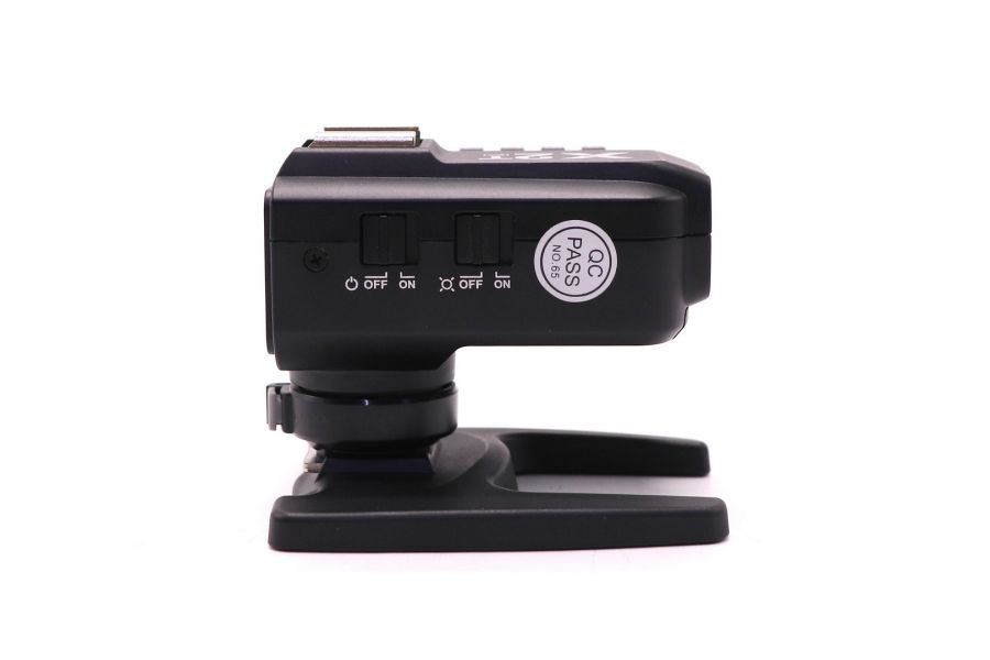 Радиосинхронизатор Godox X2T-C в упаковке