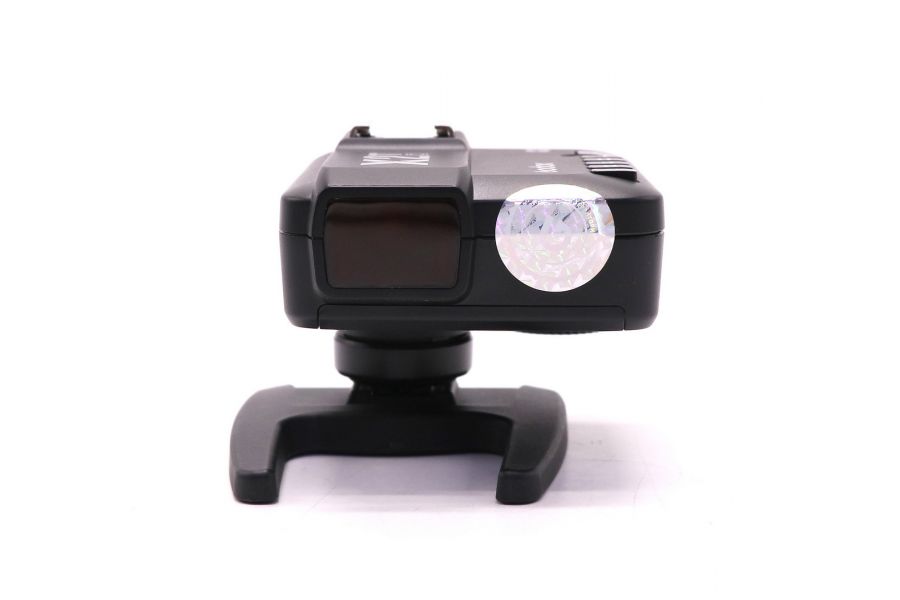 Радиосинхронизатор Godox X2T-C в упаковке