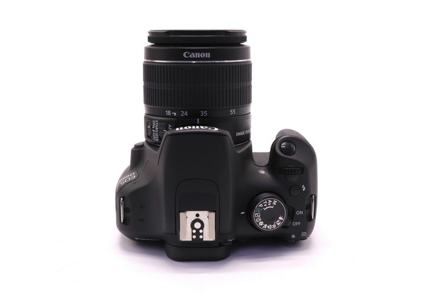 Canon EOS 1200D kit в упаковке (пробег 8485 кадров)