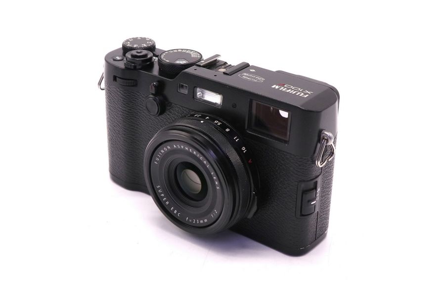Fujifilm X100F (пробег 220 кадров)