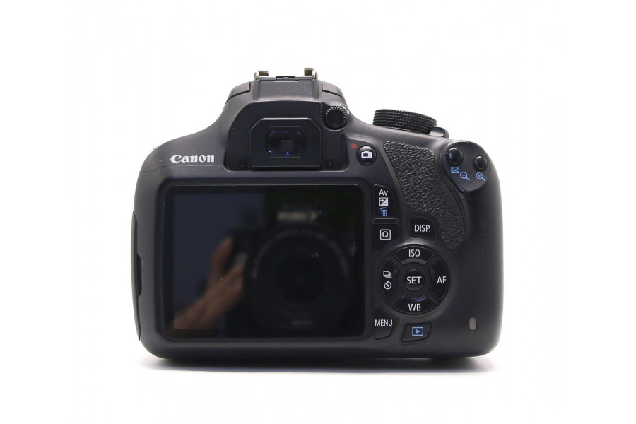 Canon EOS 1200D kit (пробег 30425 кадров)