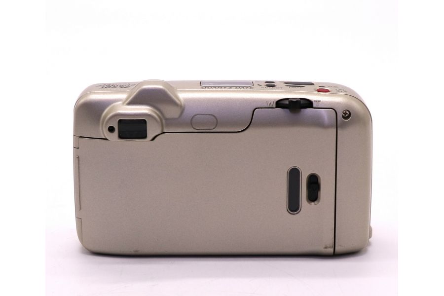 Камера Yashica Zoomate 105SE Quartz Date в упаковке