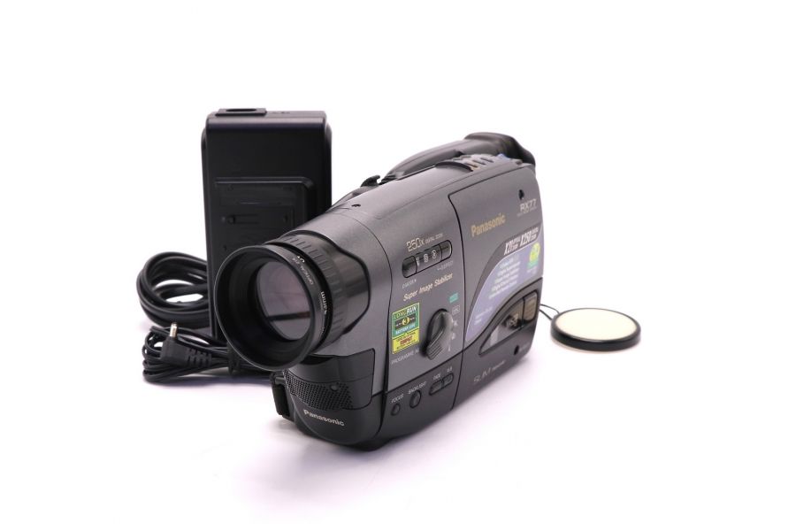 Аналоговая видеокамера Panasonic NV-RX77EN
