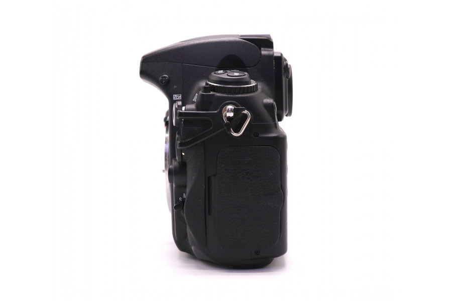 Nikon D700 body (пробег 129880 кадров)