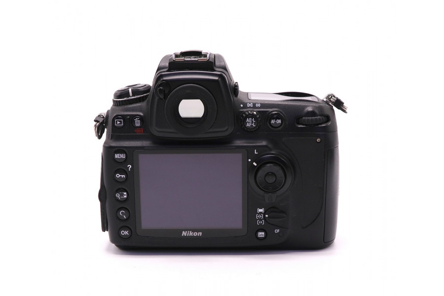 Nikon D700 body (пробег 129880 кадров)