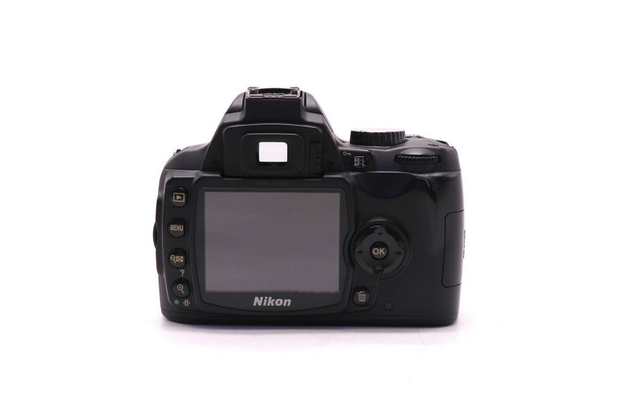Фотокамера Nikon D60 body (пробег 9905 кадров)
