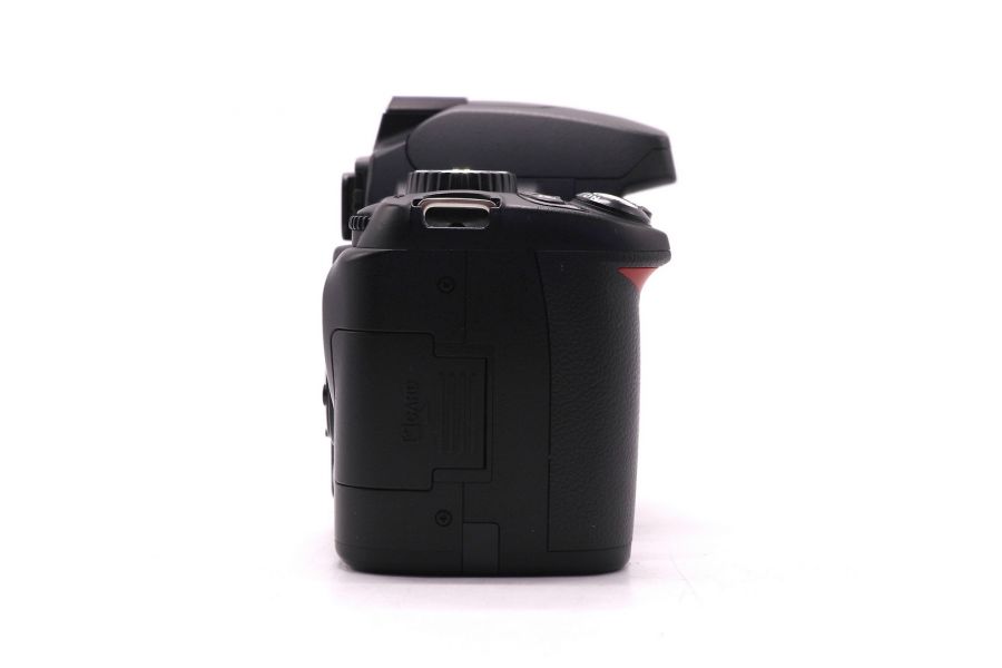 Фотокамера Nikon D60 body (пробег 9905 кадров)