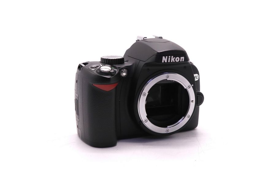 Фотокамера Nikon D60 body (пробег 9905 кадров)