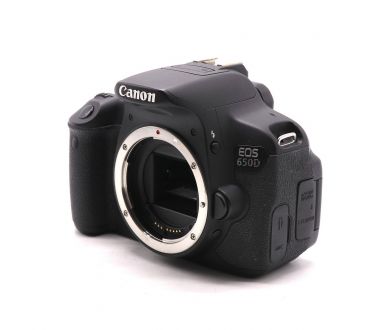 Canon EOS 650D body (пробег 6730 кадров)
