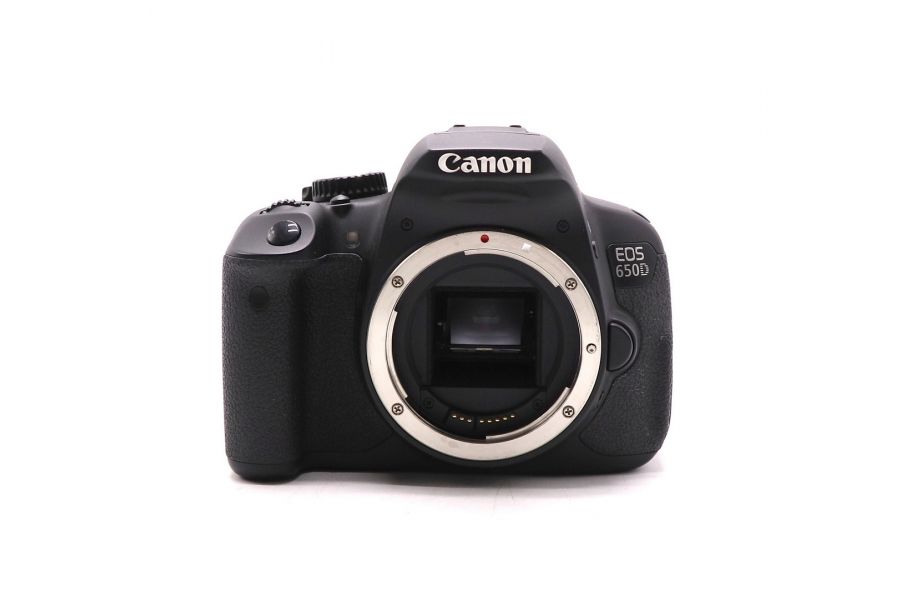 Canon EOS 650D body (пробег 6730 кадров)