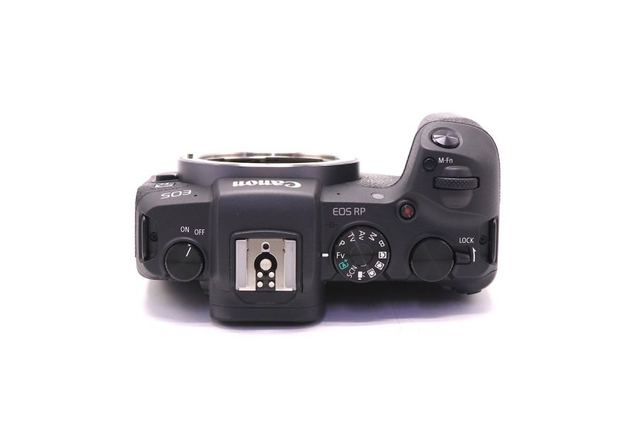 Canon EOS RP body в упаковке (пробег 1880 кадров)