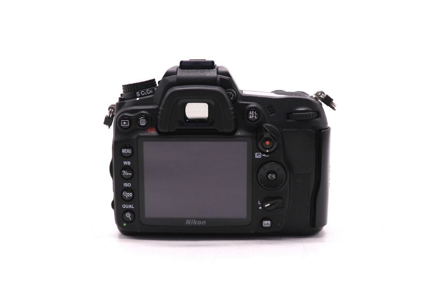 Фотокамера Nikon D7000 body (пробег 17920 кадров)