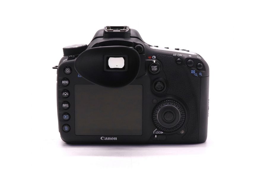 Canon EOS 7D body (пробег 1255 кадров)
