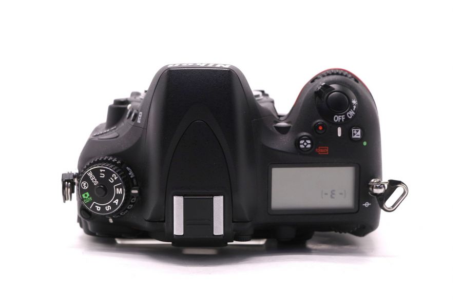 Nikon D610 body в упаковке (пробег 16515 кадров)