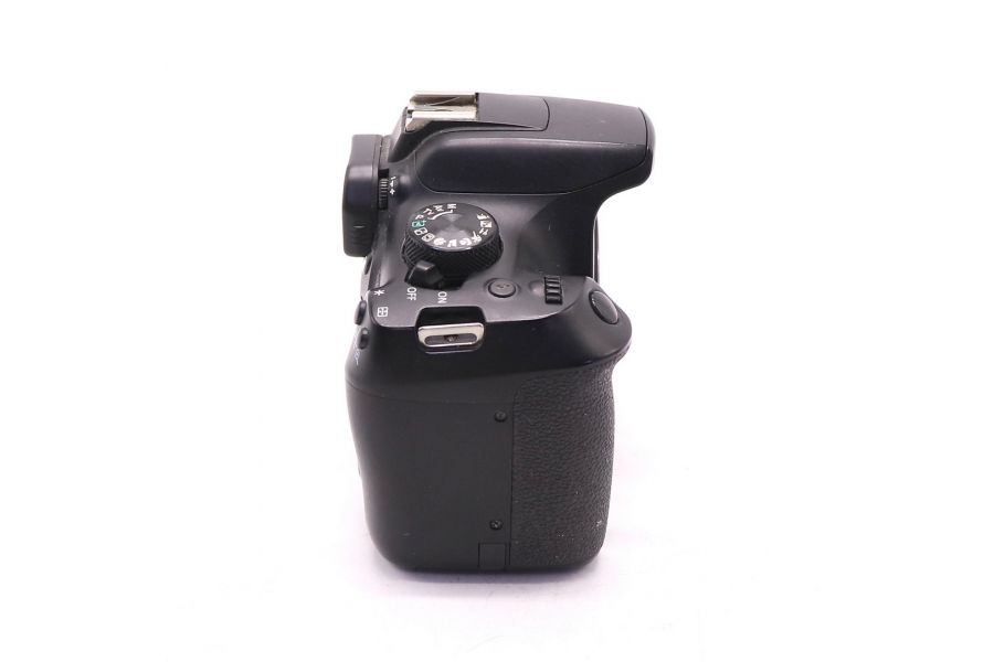 Canon EOS 1300D body (пробег 25135 кадров)