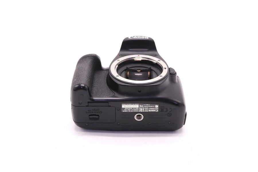 Canon EOS 1300D body (пробег 25135 кадров)