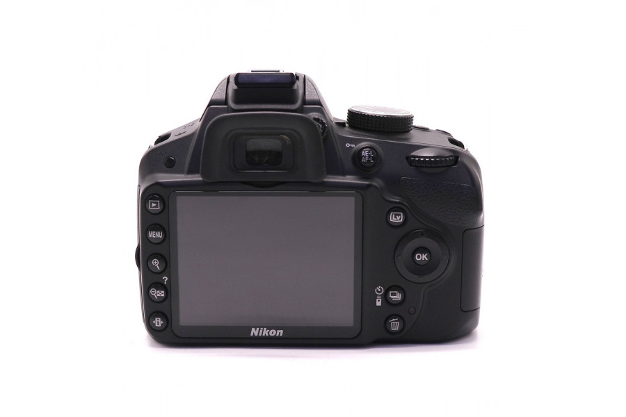 Фотокамера Nikon D3200 kit (пробег 9630 кадров)